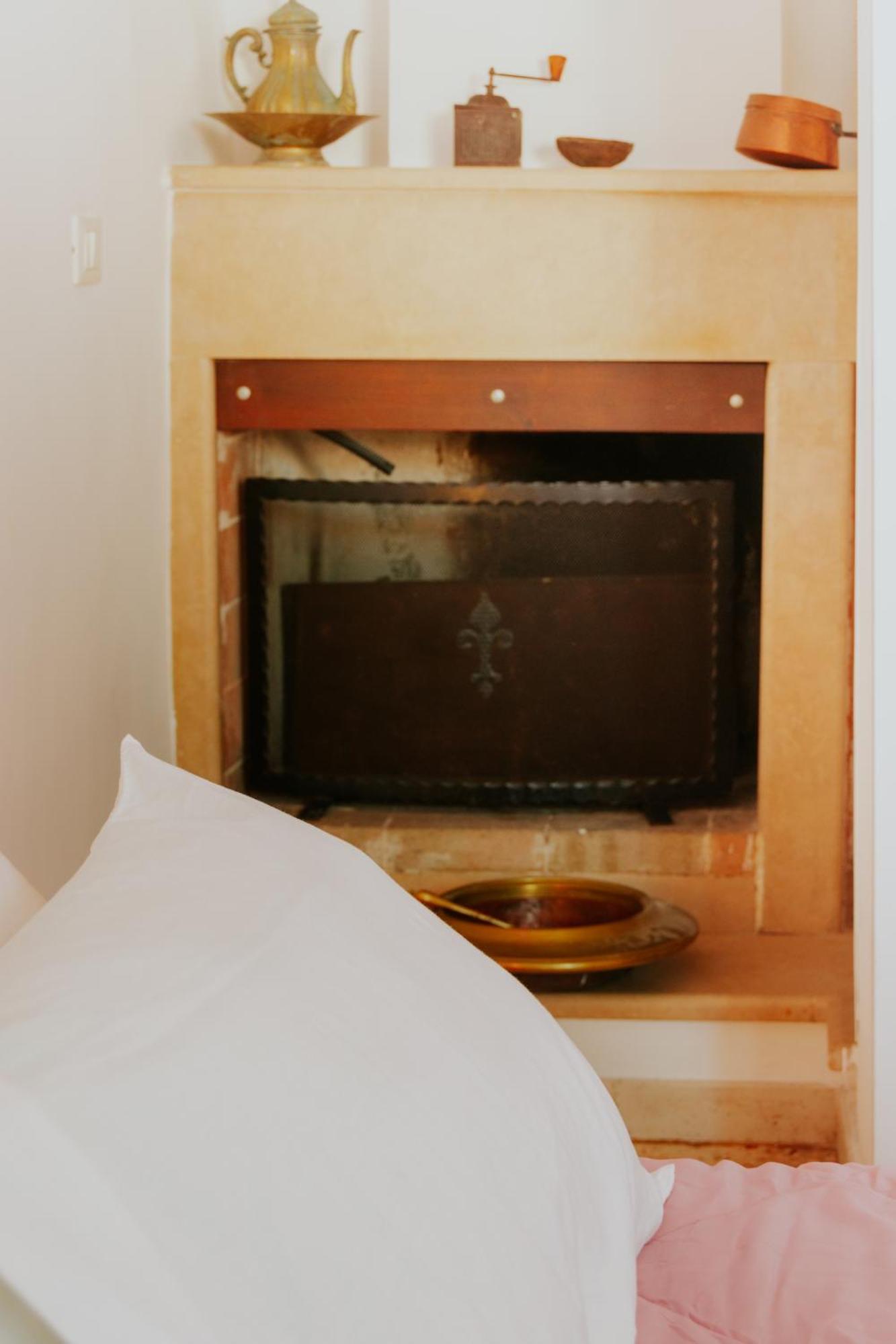 Casa Don Paulu Villa ออสตูนี ภายนอก รูปภาพ
